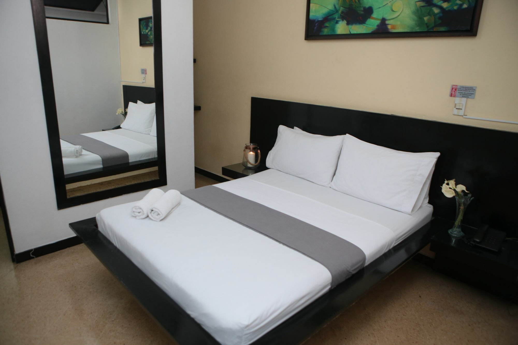 Hotel Natural เมเดยิน ภายนอก รูปภาพ